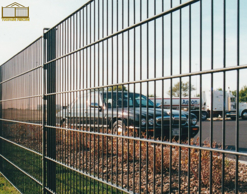 Twin Wire Galvanized Security Fence